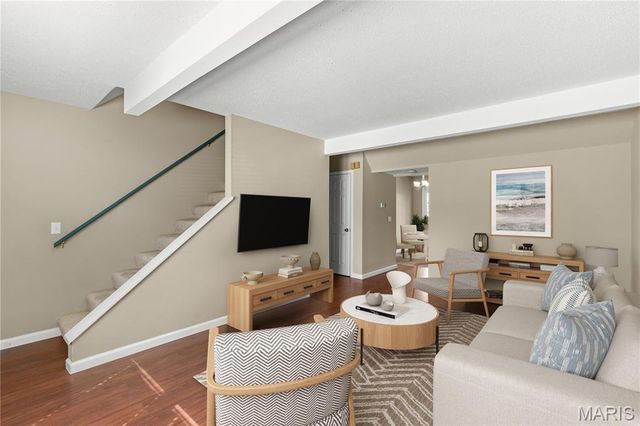 2430 Charente Drive, Maryland Heights, MO 63043