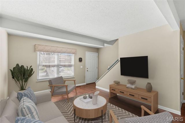 2430 Charente Drive, Maryland Heights, MO 63043