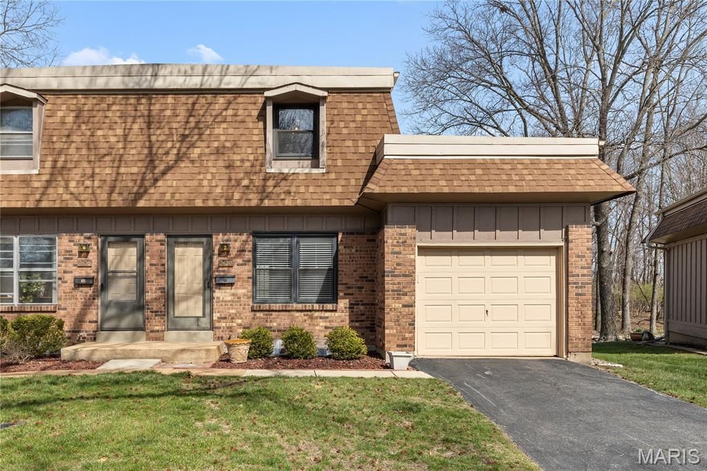 2430 Charente Drive, Maryland Heights, MO 63043