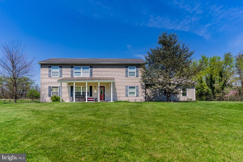 19-B BURGNERS MILL RD, Carlisle, PA 17015