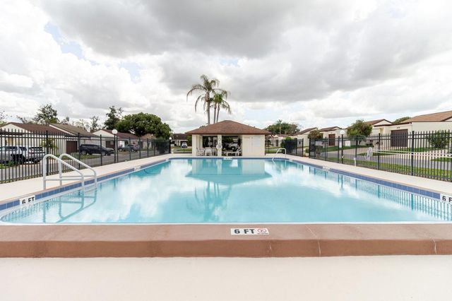 4603 STONEHAVEN PLACE, New Port Richey, FL 34652