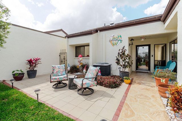 4603 STONEHAVEN PLACE, New Port Richey, FL 34652