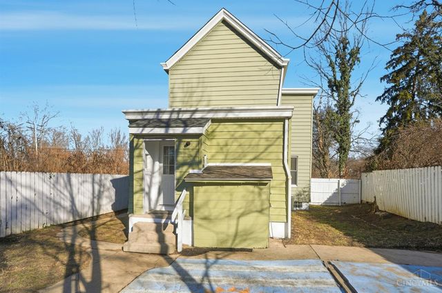 6009 Erie Avenue, Cincinnati, OH 45227