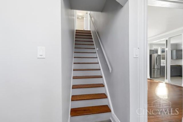 6009 Erie Avenue, Cincinnati, OH 45227