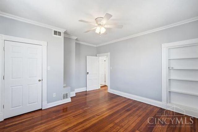 6009 Erie Avenue, Cincinnati, OH 45227