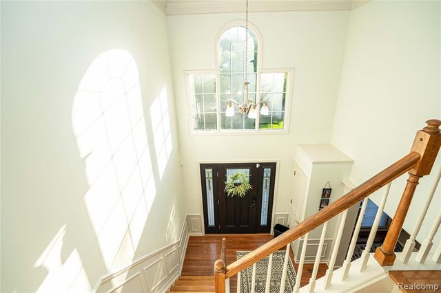 4987 Arbor Court, West Bloomfield, MI 48324