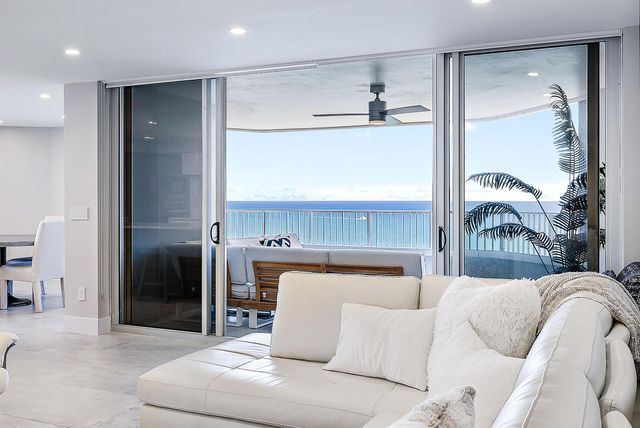 5200 N Ocean Drive 2003, Singer Island, FL 33404