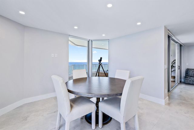 5200 N Ocean Drive 2003, Singer Island, FL 33404