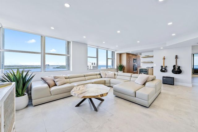 5200 N Ocean Drive 2003, Singer Island, FL 33404