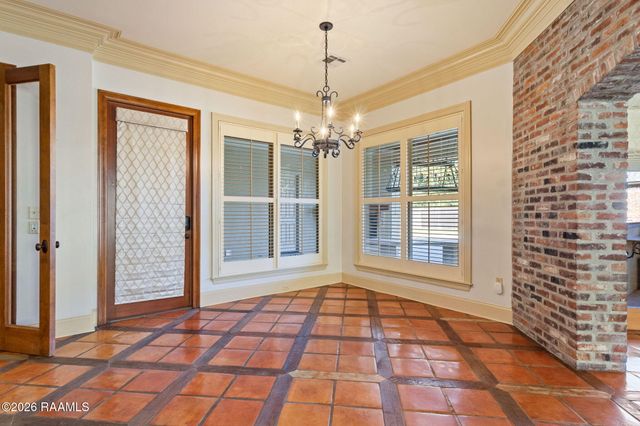 100 Stone Creek Cove, Lafayette, LA 70508