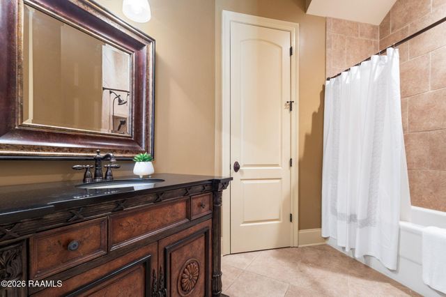 100 Stone Creek Cove, Lafayette, LA 70508