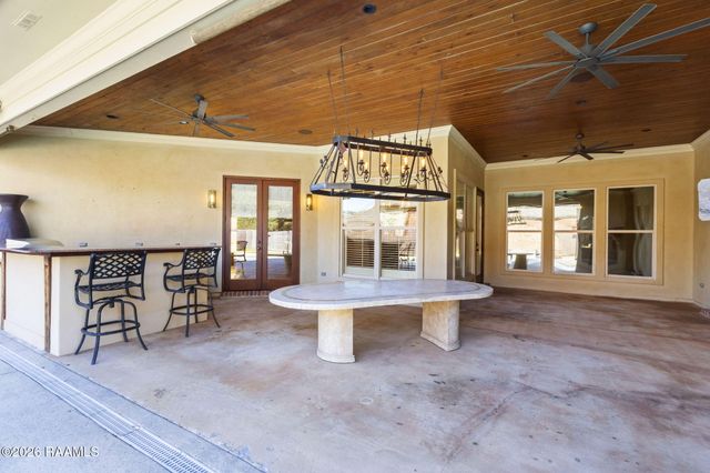 100 Stone Creek Cove, Lafayette, LA 70508