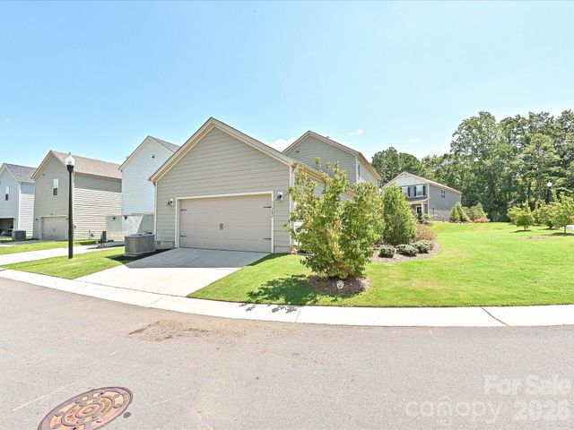 11202 Broadbent Court, Charlotte, NC 28278