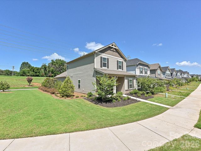 11202 Broadbent Court, Charlotte, NC 28278