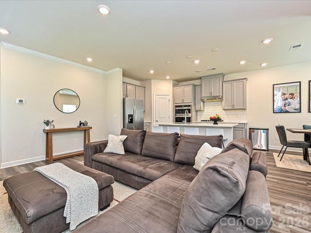 11202 Broadbent Court, Charlotte, NC 28278