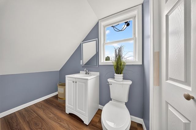 11 S Berryman St, Westport, MA 02790