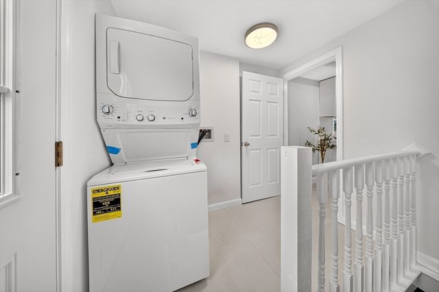11 S Berryman St, Westport, MA 02790