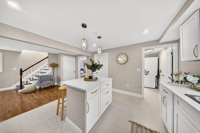 11 S Berryman St, Westport, MA 02790