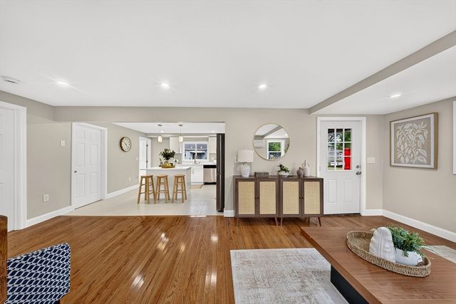 11 S Berryman St, Westport, MA 02790