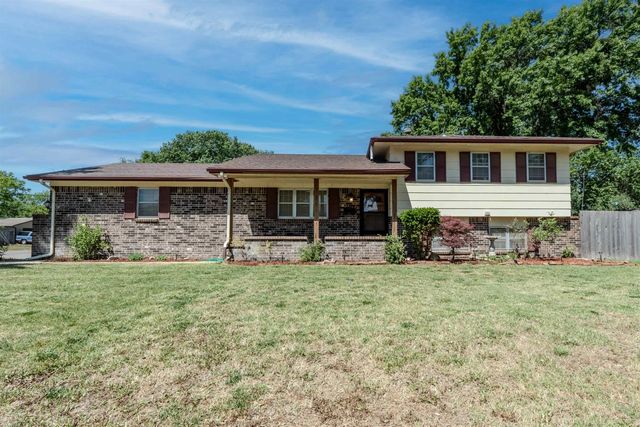924 E Kay, Derby, KS 67037
