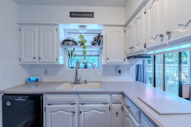 924 E Kay, Derby, KS 67037