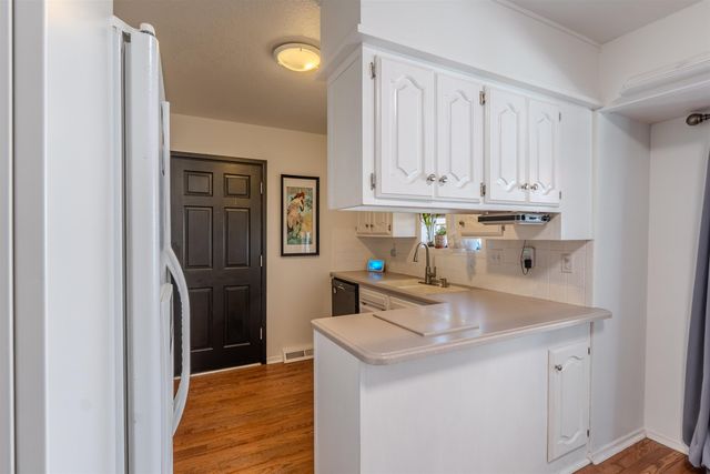 924 E Kay, Derby, KS 67037