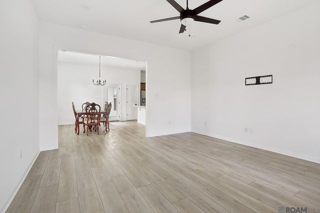 20468 Stone House Rd, Hammond, LA 70401