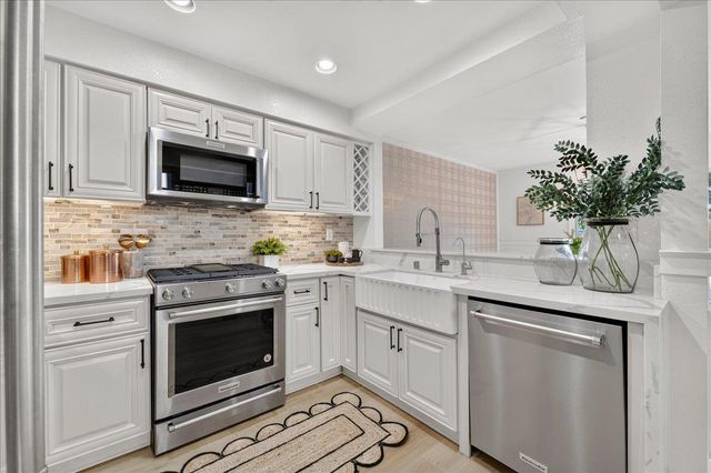 6917 Rodling Drive A, San Jose, CA 95138
