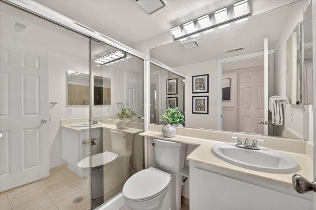 6917 Rodling Drive A, San Jose, CA 95138