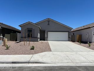 5698 E HORNBLENDE Way, San Tan Valley, AZ 85143