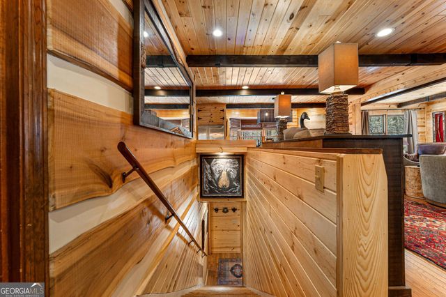 310 Blue Ridge Drive, Sautee Nacoochee, GA 30571