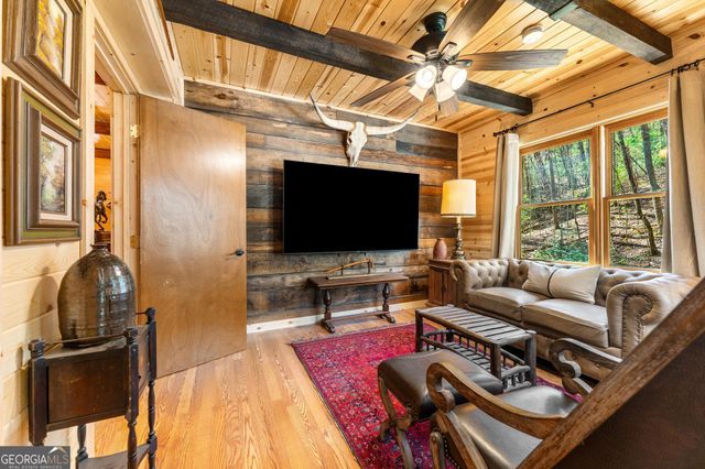 310 Blue Ridge Drive, Sautee Nacoochee, GA 30571