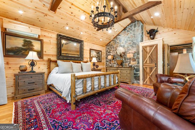 310 Blue Ridge Drive, Sautee Nacoochee, GA 30571