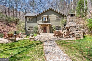 310 Blue Ridge Drive, Sautee Nacoochee, GA 30571