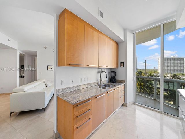 15901 Collins Ave 405, Sunny Isles Beach, FL 33160