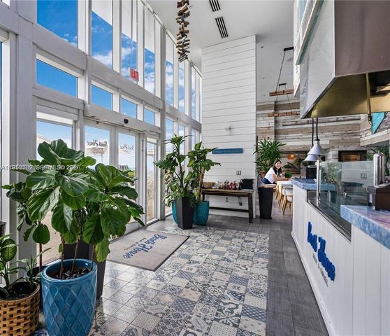 15901 Collins Ave 405, Sunny Isles Beach, FL 33160