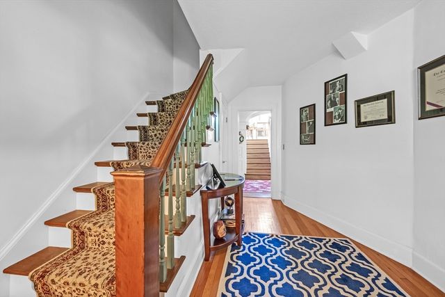 283 Longhill St, Springfield, MA 01108