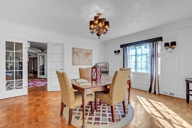 283 Longhill St, Springfield, MA 01108