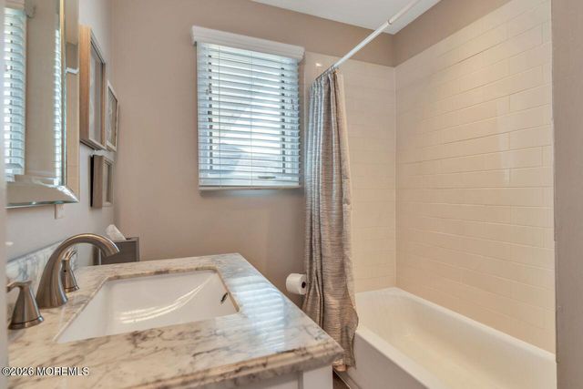 274 S 1st Street, Surf City, NJ 08008