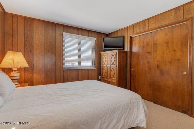 274 S 1st Street, Surf City, NJ 08008
