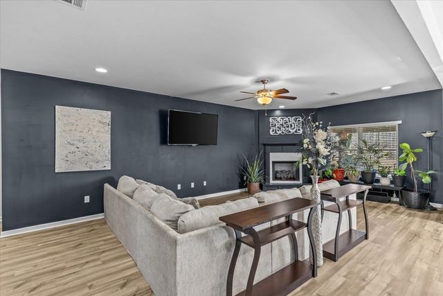 306 Lantana Court, Dothan, AL 36301