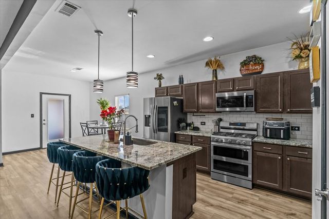 306 Lantana Court, Dothan, AL 36301