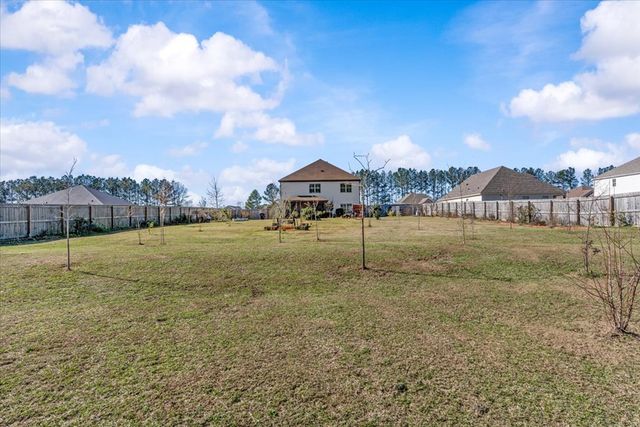 306 Lantana Court, Dothan, AL 36301