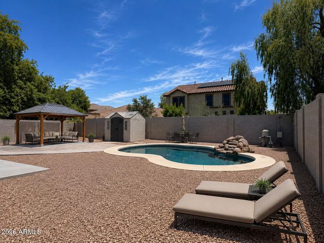 16461 W REMUDA Drive, Surprise, AZ 85387