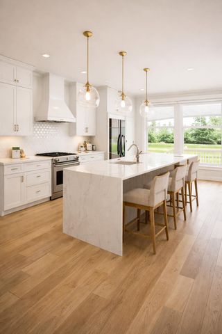 131 S Mayhew Street, New Buffalo, MI 49117