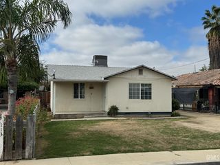 2117 Patton Street, Delano, CA 93215