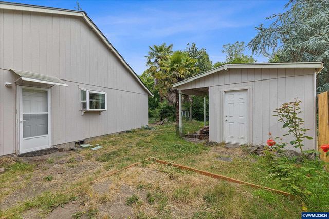 1302 SW Darci Dr, Mcminnville, OR 97128