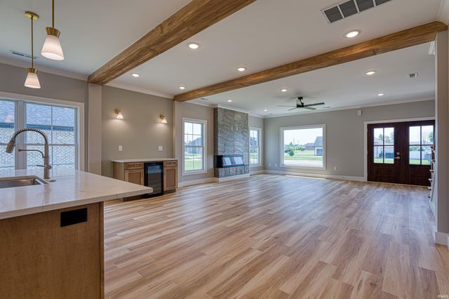 3551 Sand Drive, Newburgh, IN 47630