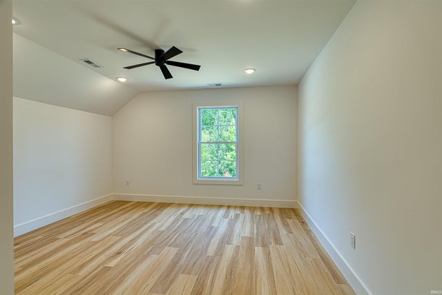 3551 Sand Drive, Newburgh, IN 47630