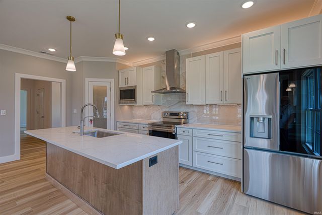 3551 Sand Drive, Newburgh, IN 47630